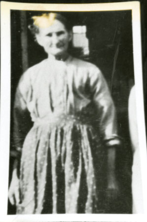 Copy of a photograph of Iris Skyrme's mother